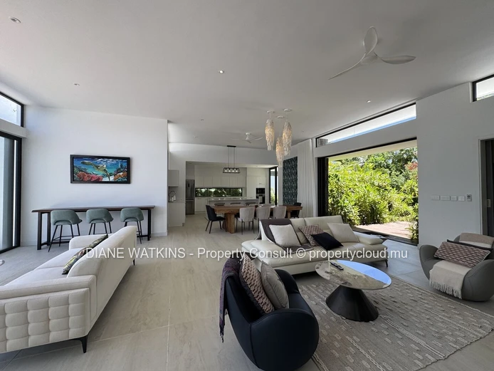 À Vendre – Villa 4 Chambres à Azuri, Île Maurice