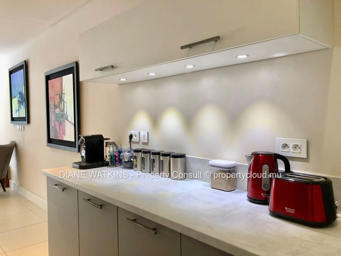 Duplex d'Exception dans une Marina Résidentielle