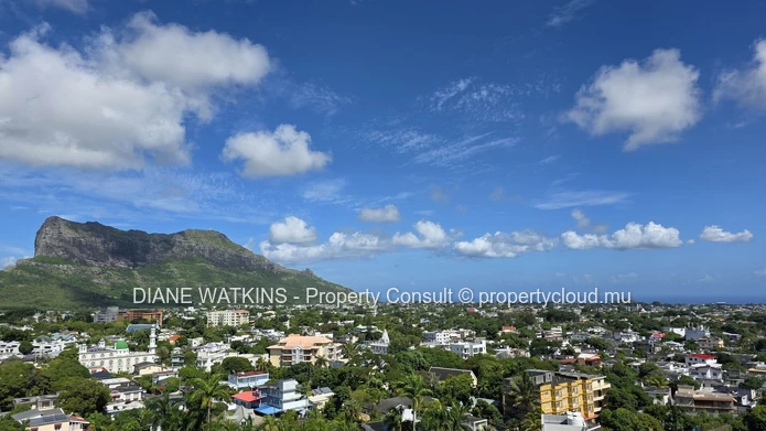 Exceptional Apartment for Sale – Quatre Bornes