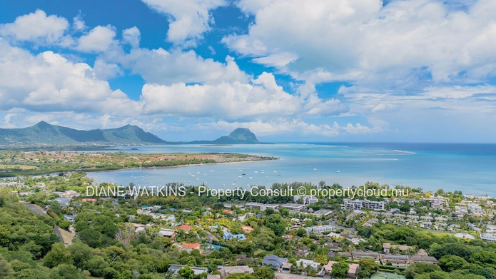 Elevated Sea-View Villa with 4 En Suite Bedrooms, Studio and Lift in Rivière Noire