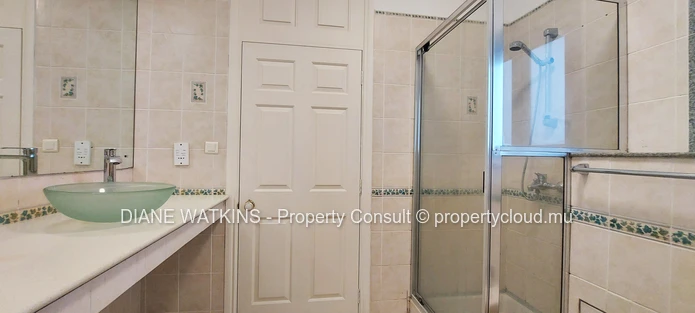 For Rent - 3 bedroom Penthouse in Floreal