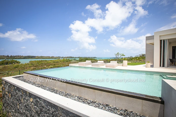 For Sale - Chic Upscale Villa with Sea Views at Anahita