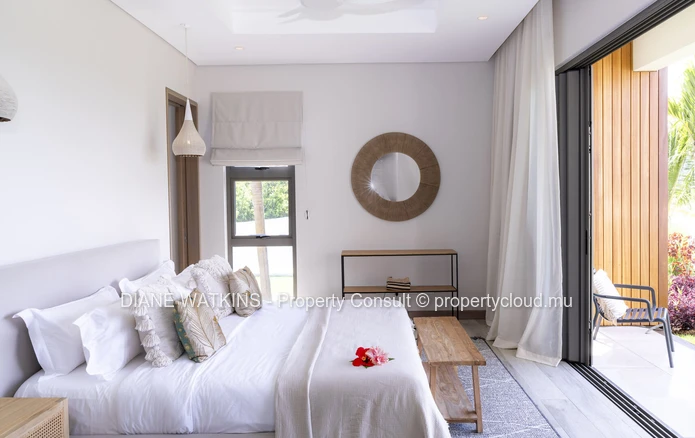 À vendre - Belle Villa de 4 Chambres avec Vue Sur le Parcours de Golf d'Anahita