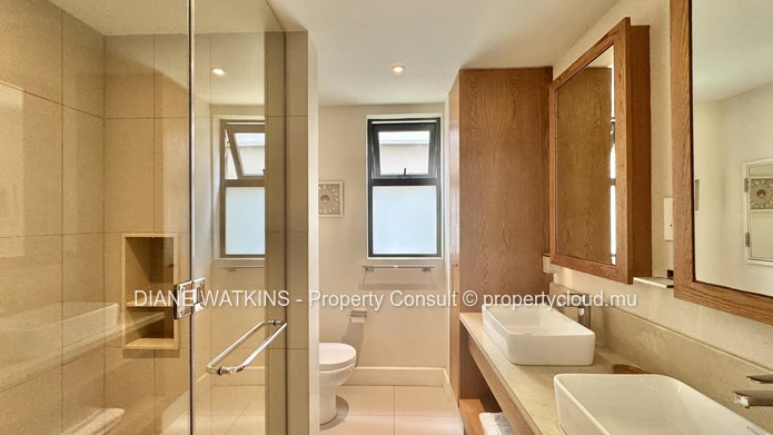 Bel Appartement de Luxe à Vendre à La Balise Marina