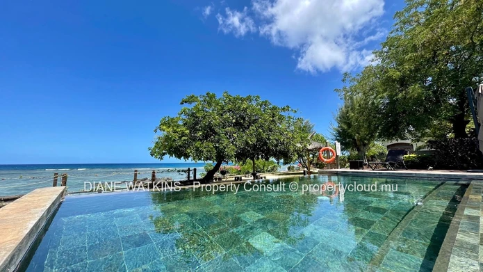 A Vendre - Penthouse Pieds dans l'Eau à Tamarin