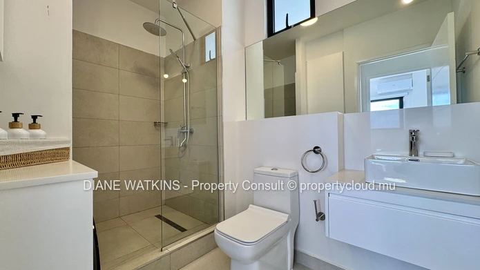 Investissement clé en main à Tamarin, appartement moderne avec vue panoramique