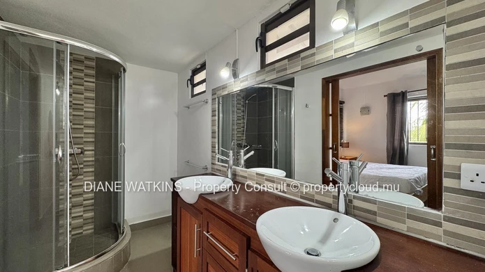 Élégante Maison de 3 Chambres avec Piscine à Louer à Tamarin | DIANE WATKINS Property Consult
